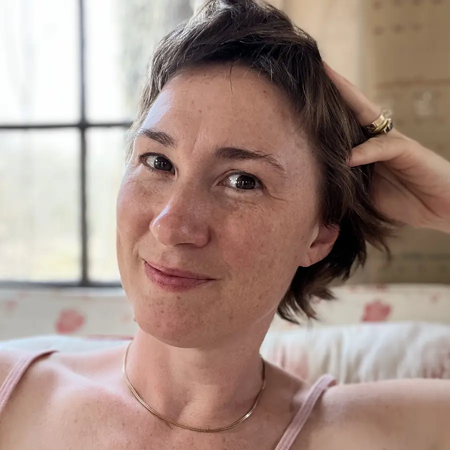 Author Headshot – Jessica Love