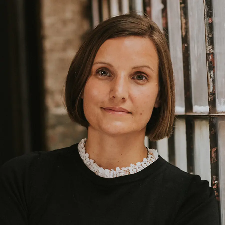 author photo_Shawn Stout 2021 – Shawn Stout